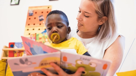 Waarom voorlezen belangrijk is voor de ontwikkeling van je kind